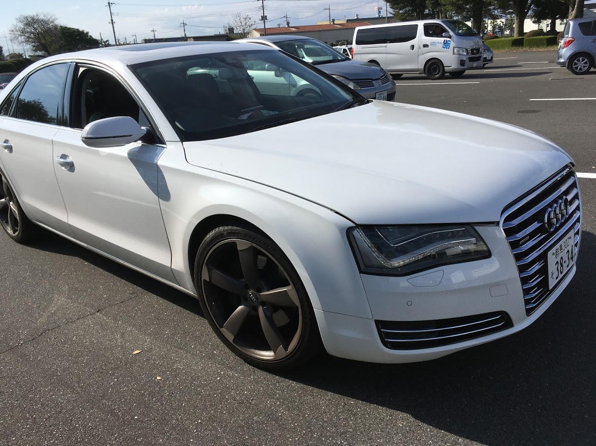 アウディA8ユーザー車検代行