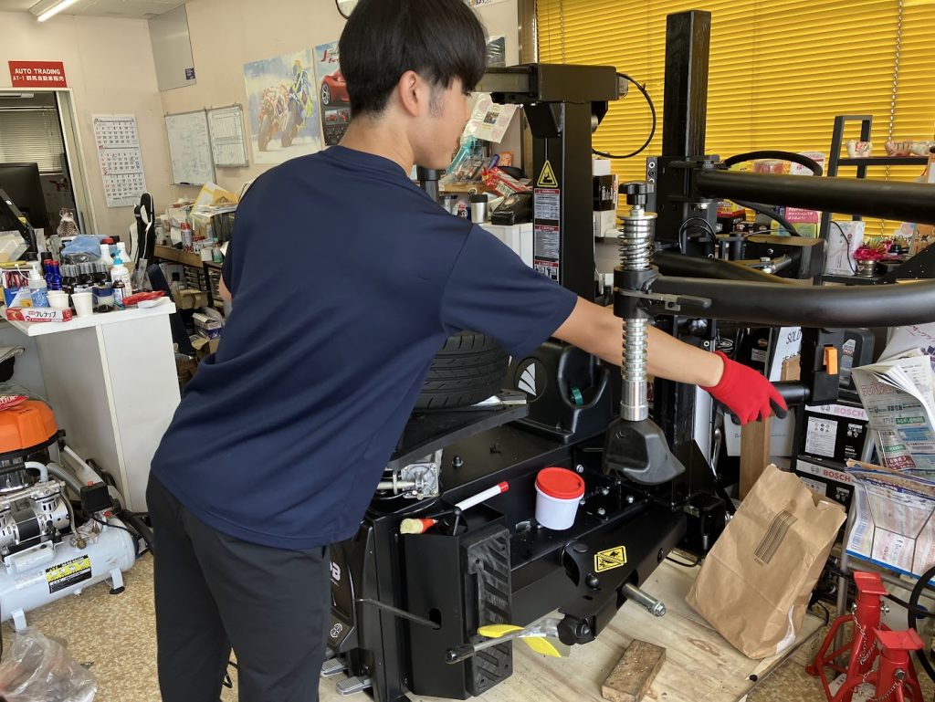 4輪車の持ち込みタイヤ交換