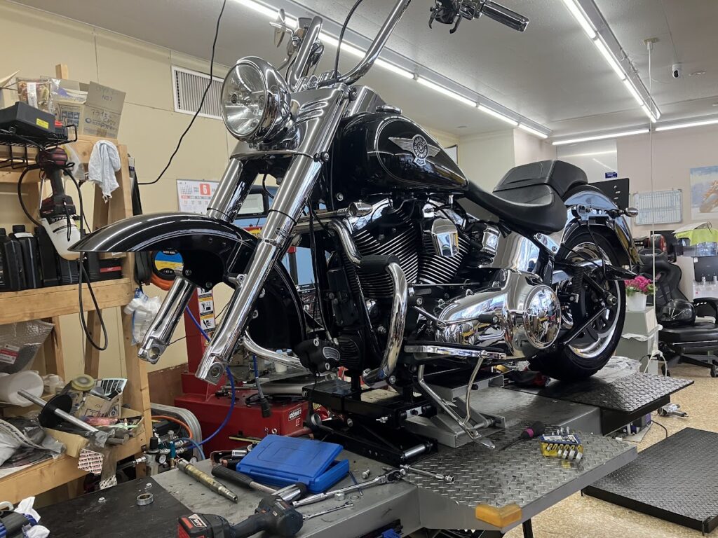 ファットボーイの持込タイヤ交換