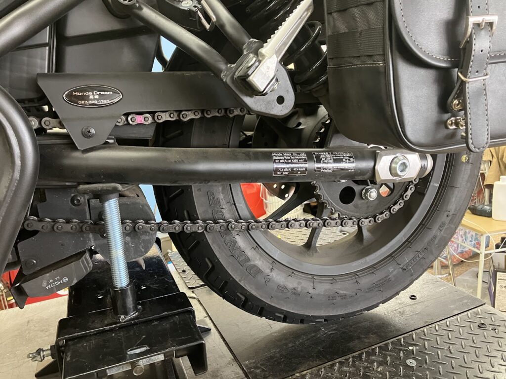 レブル500のドライブチェーン交換