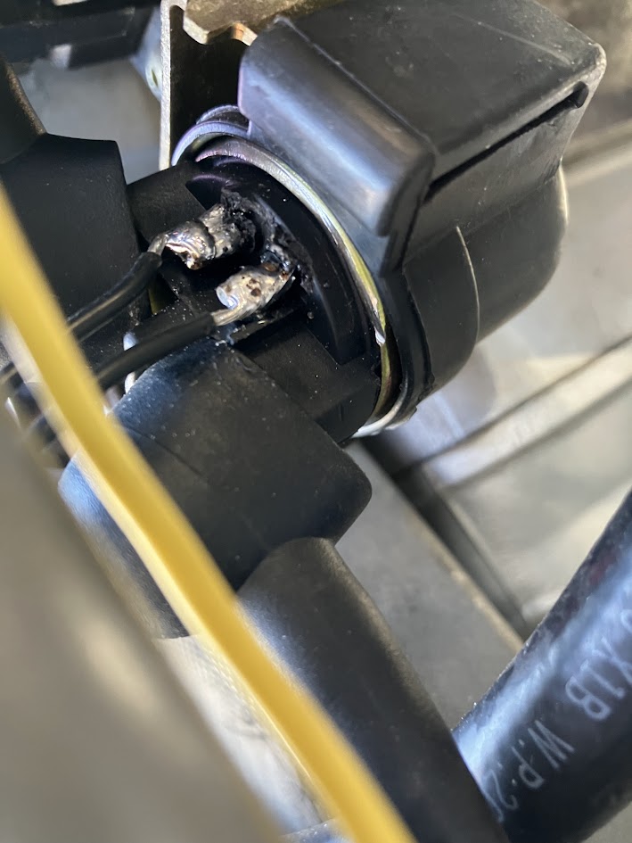 スターターリレーの加工