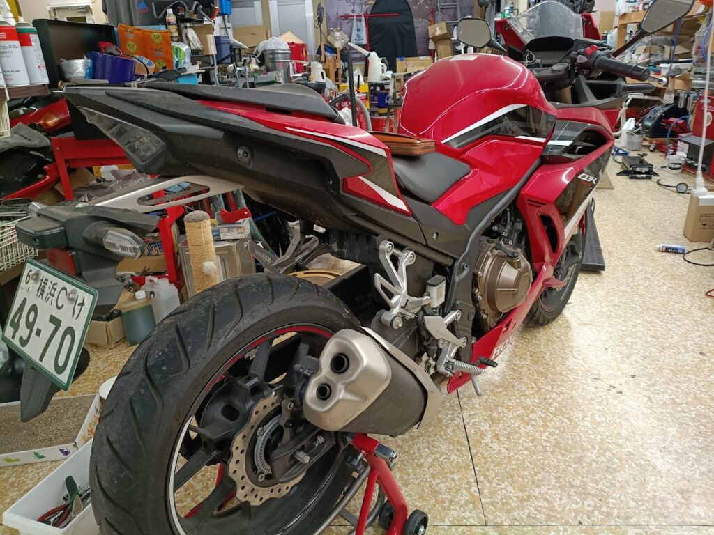 バイクのタイヤパンク